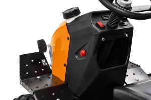 Парков трактор APACHE 85 2WD EMAK K2000 AVD V-Twin